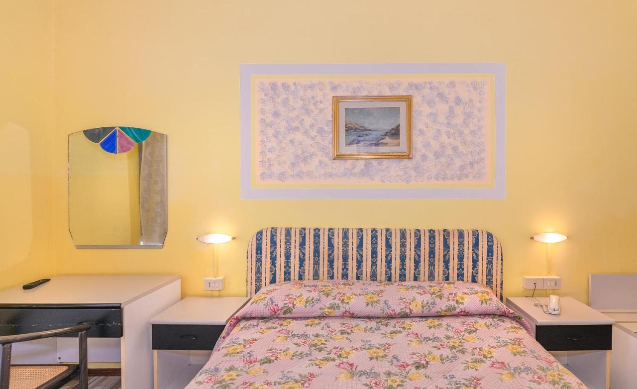 Hotel Stella Del Mare Viareggio Eksteriør bilde